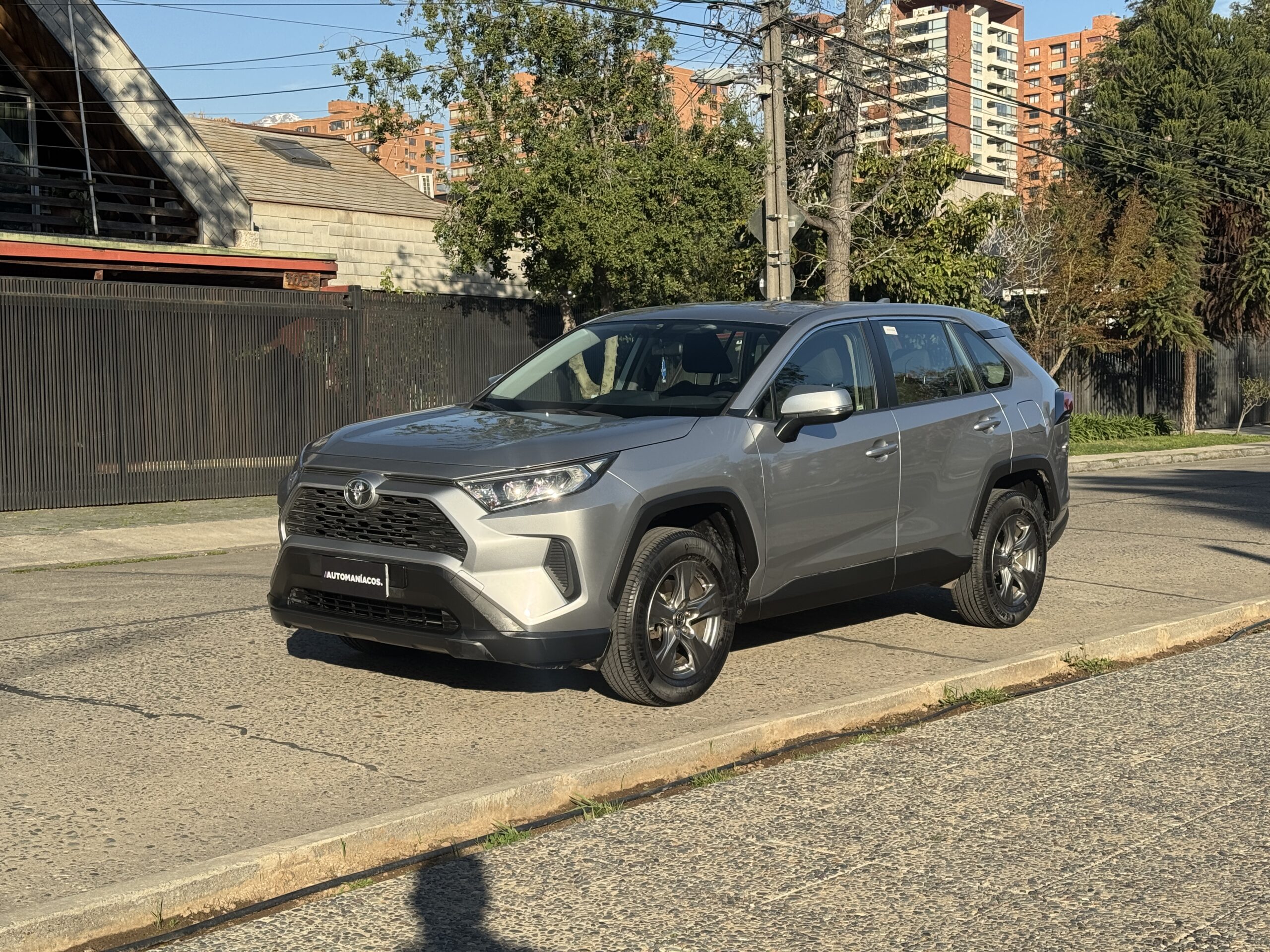 Toyota Rav4 2.0 Le 4X2 Mt 5P